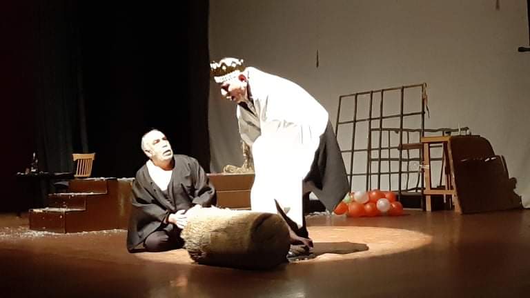 مسرحية "ترنيمة للموت" عن قصة أنطون تشيخوف في ثقافي حمص. 
